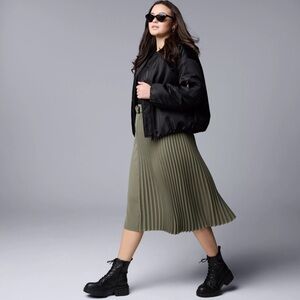 Simply Vera Vera Wang Midi Utility skirt with belt NWT / Size S